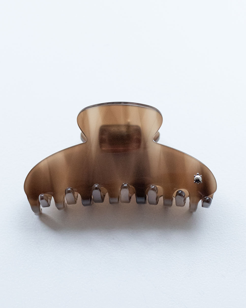 Turtle Story Iconic Hair Jaw Pecan Medium Neuzwei Store