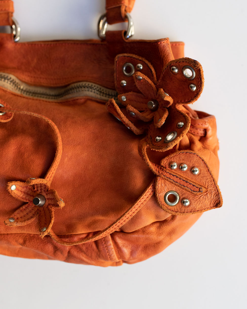 Miu Miu 2000s Flower Shoulder Bag Mandarino New – Bild 7